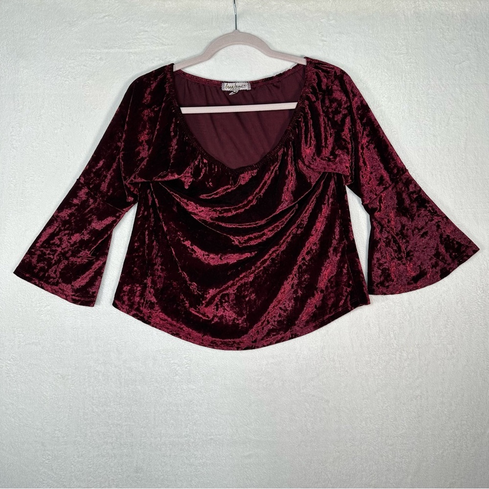 Crave Fame Women’s Crushed Velvet Top M Wine‎ Red Magenta Bell Sleeve Whimsigoth
